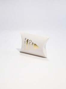 5pcs Festive Christmas And New Year Favor Boxes, Elegant Curved Pillow Packaging With Metallic Gold Lettering, Easy Assembly Small Gift Boxes For Winter Parties, Family Celebrations, Table Decorations And Seasonal Surprise Gifts - 9.2 X 6 X 2.5 cm - View 12