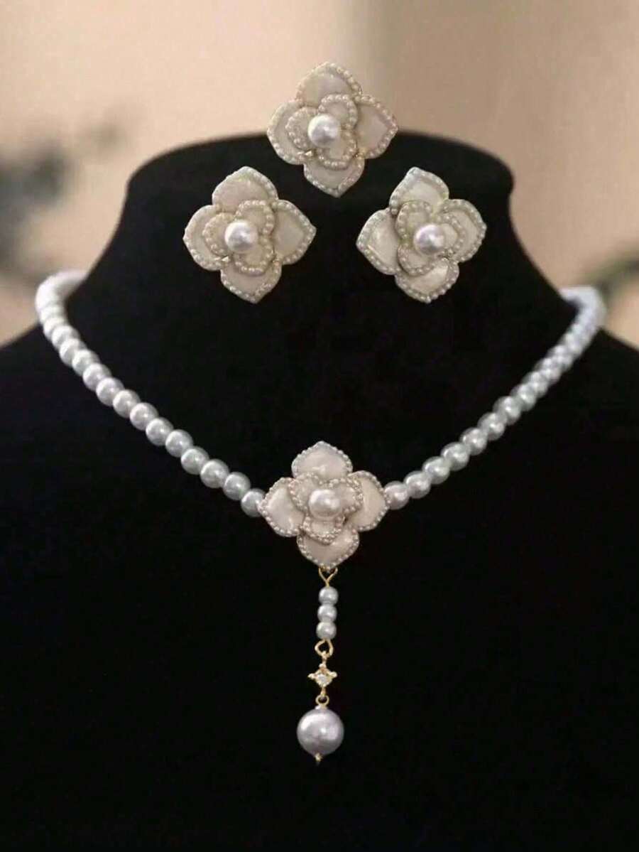 4pcs Set Minimalist Vintage Pearl Necklace, Ring, Earrings, Clavicle Chain With Camellia Petal Design, Versatile Accessories For Kids - White - View 1