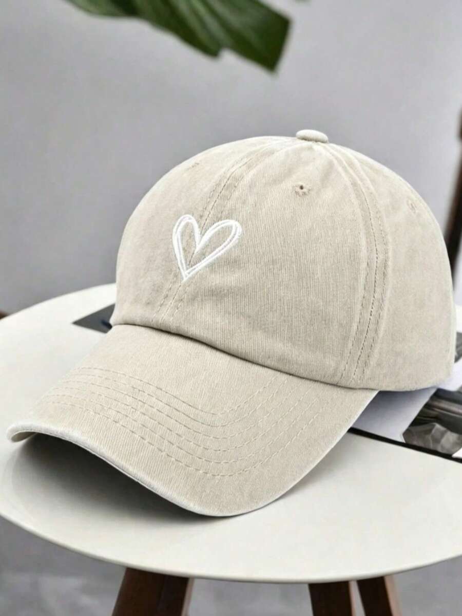 1pc Unisex Embroidered Heart Pattern Baseball Cap, Solid Color Lightweight Soft Brim Baseball Cap, Fashion Accessory - Multicolor - View 1