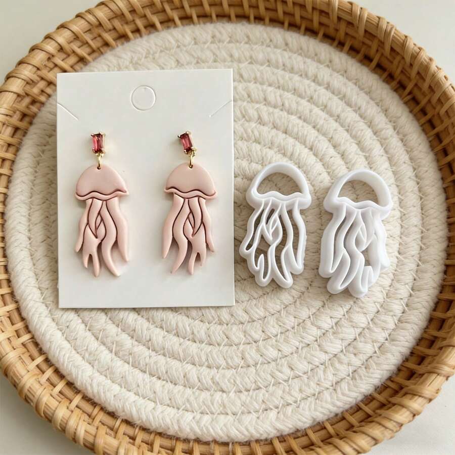 4Pcs Ocean Theme Polymer Clay Cutters, Jellyfish Seahorse Pattern Clay Molds, DIY Handmade Earring Pendant Jewelry Craft Making Tools