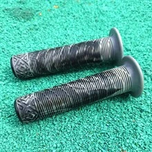 Universal Mountain Bike Handlebar Grips 13.5CM High Elasticity Comfortable Rubber Anti-Slip Shock-Absorbing Wear-Resistant Handlebar Covers For Scooter, Small Wheel Bike, Off-Road Bike, Outdoor Sports Cycling Parts - Multicolor - View 16