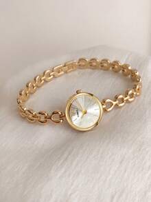 1pc/Set Ethereal Rhinestone Butterfly Open Cuff Bracelet Watch, Polygonal Diamond Face With Rhinestone Hour Markers Design, Light Luxury Exquisite Niche Accessory Watch, Daily Date Party Gentle Elegant Versatile Atmosphere Women's Quartz Watch - Gold - View 21