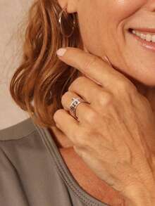 1pc Women's Silver Metal Cross Design Fashion Ring, Suitable For Daily Wear And Party, Women's Accessory Gift - Multicolor - View 3