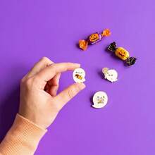 3pcs/Set Halloween Ghost Resin Enamel Pin Color Blocking Fashion Decorative Badge Ornaments Lapel Bag Badges Gifts - Multicolor - View 4
