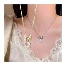 Light Luxury High-End Clover Flower Circle Necklace For Women, Unique Niche Exquisite Personalized Versatile Zirconia Collarbone Chain - Silver - View 5