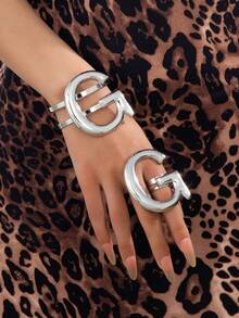 Silver Letter G
