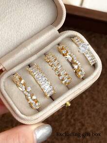 5pcs Fashionable Elegant Cubic Zirconia Geometric Copper Ring Set Suitable For Women Wedding Party Wear (Gift Box Not Included) - Yellow Gold - View 2