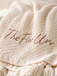 1pc Personalized Script Embroidery Knitted Blanket, Custom Text Tassel Trim Knit Throw, Multi Color Selection, Decorative Bedding Cover, Ideal Holiday Gift For Housewarming, For Partners, Close Friends, Family Members - Multicolor - View 3