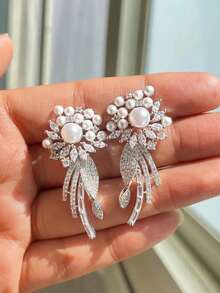 1 Pair Fashionable Luxury Elegant Graceful Floral Stud Earrings With Synthetic Cubic Zirconia And Faux Pearl, Women's Jewelry For Daily Wear, Banquet, Party, Gift - Silver - View 8