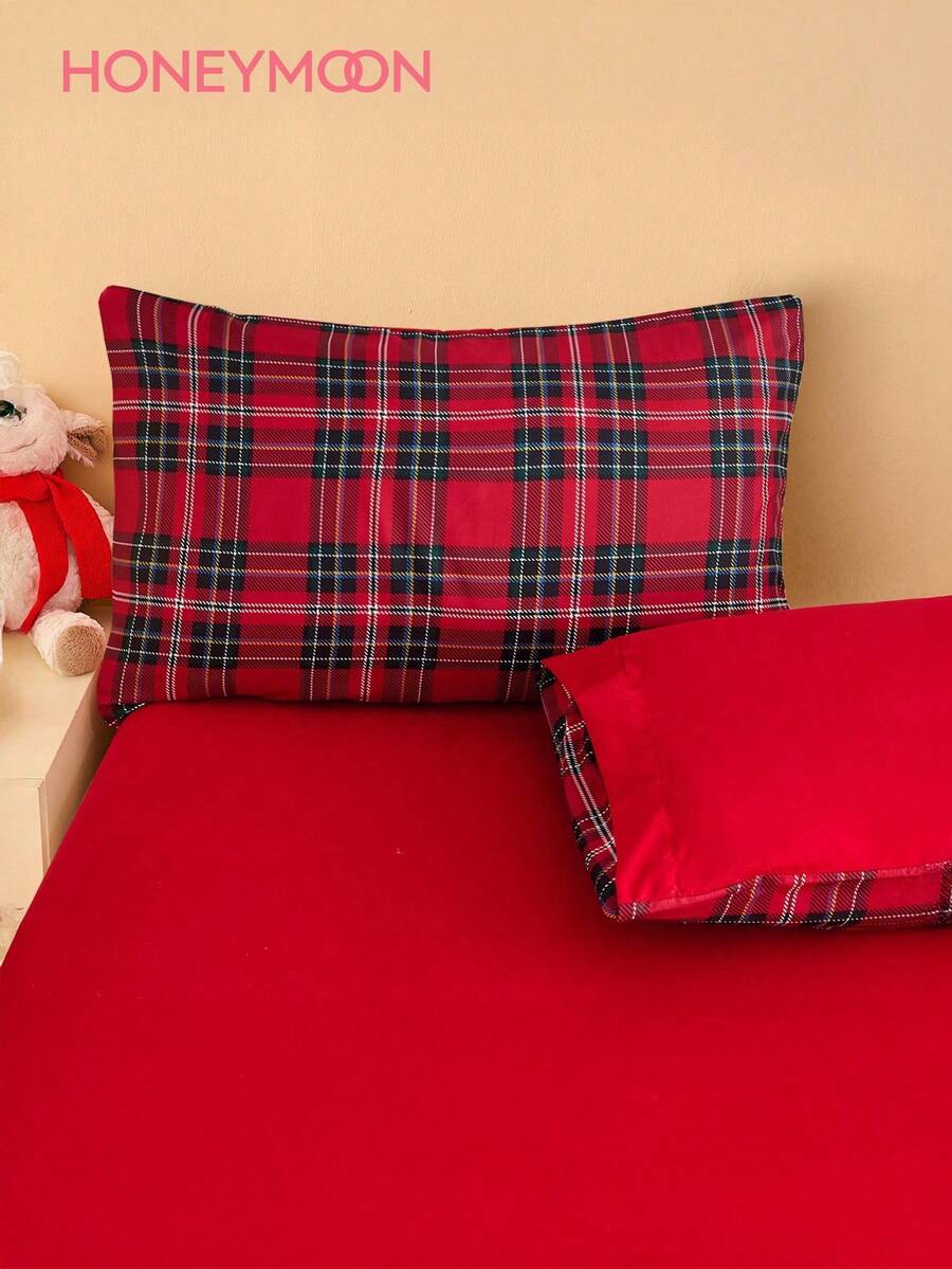 1 buah Sarung Bantal Motif Kotak-kotak Merah (Isi Bantal Tidak Termasuk), Lembut dan Bernapas, Cocok untuk Dekorasi Rumah Sehari-hari di Ruang Tamu, Kamar Tidur, Sofa, Sarung Bantal Mobil, Dapat Dicuci dengan Mesin. Cocok untuk Perlengkapan Tempat Tidur di Rumah, Perlengkapan Tempat Tidur di Asrama Sekolah - MultiWarna - View 1