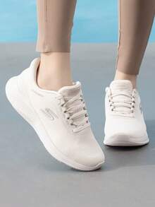 Skechers 女款輕量休閒鞋 SKECH-LITE PRO 2.0 一腳蹬運動鞋，舒適透氣緩震走路鞋 150622-NAT - 自然色 - 查看 1