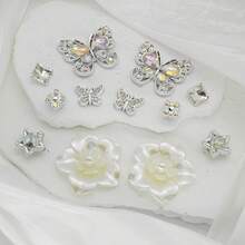 26pcs Moonlight White Iridescent Silver Rhinestone Hollow Shoes Charms, Pearl Flower Butterfly Chain DIY Shoe Buckle Accessories Set - Silver - View 6