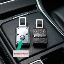 TRTY 1 pieza Adaptador protector de cinturón de para coche, accesorio de decoración para coche con textura de metal en relieve VIP, patrón en relieve exquisito universal para interior de coche, disponible en plata y metal oscuro - Adaptador de correa VIP - Ver 6
