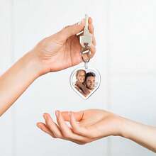Transparent Heart-Shaped Acrylic Photo Frame Keychain, Large Head Sticker Photo Insert Key Ring, Blank Rectangular Double-Sided Photo DIY Pendant Frame - Transparent-heart Shape - View 2