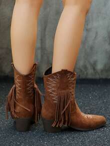 Botas occidentales de ante hasta la pantorrilla para mujer, punta puntiaguda, tacón medio grueso, parte superior con patrón bordado, decoración de borlas laterales, botas casuales sin cordones para otoño/invierno - Marrón - Ver 4