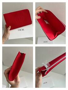 Dior 紅色拉鍊化妝包 大容量旅行盥洗用品收納袋 婚禮伴手禮 伴娘生日禮物 通勤手拿包 便攜化妝收納包 - 紅色 - 查看 7