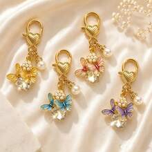1pc/4pcs Women's Exquisite Fashion Oil-Drip Alloy Butterfly With Rhinestone High-End Pendant Faux Pearl Inlaid Accessory Keychain Sweet Delicate Bag Charm - Multicolor - View 9