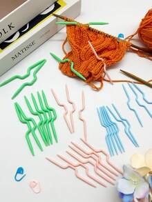 [30pcs/Pack]V-Shaped Twisted Knitting Needles, Includes 3/4/5mm Three Sizes, Smooth Round Tips, Suitable For Different Yarn Thicknesses, Fits Various Twisted Knitting Needs - V-shaped Crochet Hook 3-piece Set - View 2