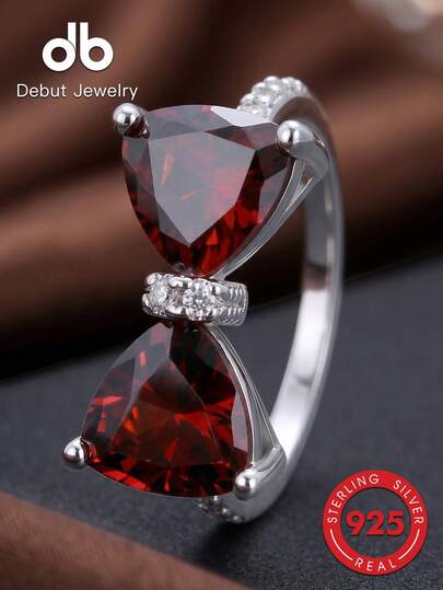 Anello in argento sterling S925 con fiocco, anello con zirconi rossi e bianchi tagliati a triangolo, anello da cocktail da festa con pietre preziose scintillanti, regalo di gioielleria raffinato per le donne