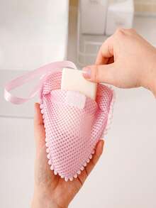 Heart-Shaped Soap Storage Bag, Heart-Shaped Soap Foaming Net, Multi-Functional Mesh Bath Ball, Built-In Soap Dispenser, Produces Rich And Soft Foam, Quick Foaming, Suitable For Body Scrubbing, Ideal For Home, Spa, Travel And Gym Use - Multicolor - View 2