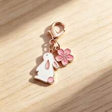 1/2pcs Japanese Style Fresh Cute Rabbit Sakura Keychain - Rose Gold Enamel Rabbit & Sakura Pendant, Mini Charm Suitable For Bags/Backpacks/Keys, Girly Cute Accessory - Multicolor - View 4
