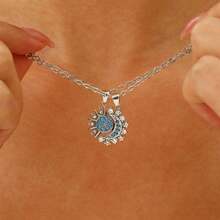 A Pair Of Personalized Vintage Design Sun And Moon Diamond-Studded Layered Necklaces For Women - Multicolor - View 2