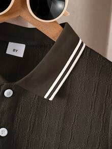 Boys' Coffee Brown Textured Short Sleeve Polo Shirt, Contrast Striped Collar And Cuffs, Preppy Style Top, Suitable For Back To School, Everyday Wear And Parties - Coffee Brown - View 4