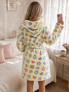 Aesletic Girls' Milk Yellow Colorful Floral & Heart Print Hooded Coral Fleece Bathrobe, Autumn/Winter Waist Short Robe - Multicolor - View 5