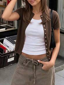Women's New Bright Red Short Sleeve Round Neck Single-Breasted Fitted Knit Sweater - Dark Brown - View 7