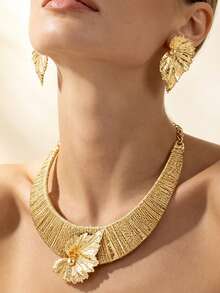 Letingsha Women's Gold Plated 4pcs Jewelry Set, Textured Necklace, Hollow Leaf Earrings, Open Cuff Bracelet, Adjustable Ring, Anti-Oxidation Design, Suitable For Brides, Formal Occasions And Holiday Outfits - Yellow Gold - View 3