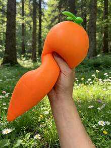 30cm Creative Hot-Selling Extra Large Carrot Squeeze Toy, Realistic Fruit Squishy Soft Rubber Stress Relief Toy, Wholesale - Multicolor - View 4