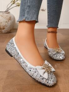Silver Sequin Bow Decorated Square Toe Soft Sole Slip-On Flat Shoes For Women, Comfortable Flat Slip-On Shoes Suitable For Daily Casual, Beach, Party, Workplace, All Seasons - Silver - View 2