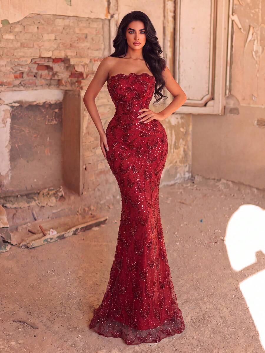 Elegant Strapless Mermaid Evening Gown - Exquisite Beaded & Sequined Formal Dress Party Wedding Fall