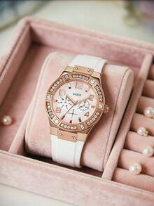 GUESS Perlengkapan Penting untuk Perjalanan Bisnis: Jam Tangan Stainless Steel yang Cocok untuk Profesional Modern - JAM TANGAN - View 12