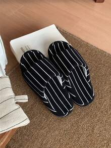 XIXITIAO Casual Arch‑Support Striped Slippers, Slip‑On Four‑Season Slippers For Men & Women, Soft Comfortable Indoor Home Slides - Black and White - View 5