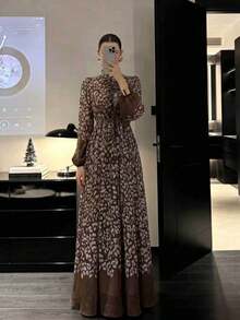 女款優雅現代時尚奢華豹紋滿版印花保守鈕扣連身裙 - 咖啡棕 - 查看 2