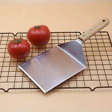 1/2pcs Stainless Steel Frying Pan Grill Turner Spatula, Flat Slanted Edge Design, Wooden Handle, Suitable For Cast Iron Skillet, Pizza And Pancake, Large BBQ Spatula, Easy To Clean And Use - Silver - View 4
