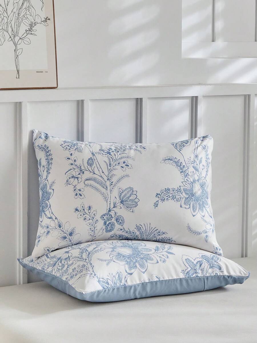 2pcs Floral Print Decorative Pillow Covers, Farmhouse Style Minimalist Fresh Throw Pillow Covers For Sofa, Suitable For All Seasons, Home Decor, Soft & Breathable, Machine Washable, Great Gift, Pillow Insert Not Included - Blue and White - View 1