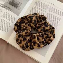2 Pcs Leopard Print Hair Scrunchies, Leopard Print Hair Band For Women, Elastic Hair Ties, Fashion Dark Design, Suitable For Ponytails And Buns - 2-pack Leopard Print - View 5