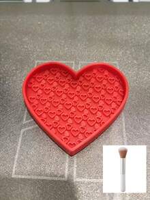Heart-Shaped Makeup Brush Cleaning Tray, Portable Cleaning Mat, Textured Bottom Design, Cute Heart Shape, Suitable For Makeup Brushes, Easy To Store, Perfect For Travel And Studio Use - Multicolor - View 9