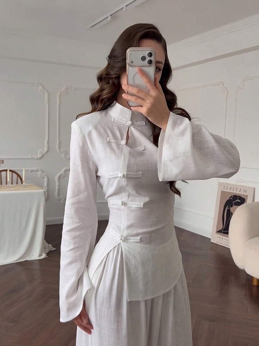 Women's Light Chinese Style Shirt With Frog Buttons And Back Tie Waist