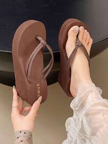 Women's Thick-Soled Wedge Flip Flops, Summer Height-Increasing Non-Slip Thong Sandals, Outdoor Beach Casual Slides - Brown - View 7