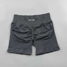 Shorts de yoga y entrenamiento de cintura baja sin costuras Dfyne Impact de para mujeres - Shorts de ciclista con fruncido en el trasero, shorts de gimnasio de alta elasticidad,shorts licra - verde menta - Ver 9