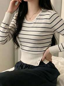 Korean Style Minimalist Striped Knit Top Women Round Neck Slim Fit Button-Down Hem Short Length Slimming Long Sleeve Blouse - Apricot - View 4