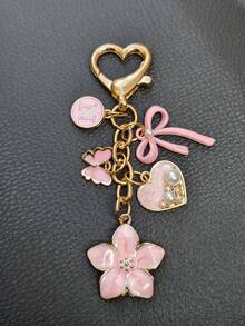 1pc 26 Letter Enamel Floral Keychain Pendant, Creative Key Ring Decorative Accessory, Car Key Chain, Bag Charm, Suitable For Friends, Family, Valentine's Day Gift, Birthday Gift, Holiday Gift, Party Favor - Multicolor - View 11