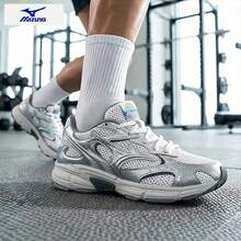 Mizuno 新款 SPEED 2K 緩震透氣網布多功能休閒跑步鞋 中性款 - 銀灰色 - 查看 3