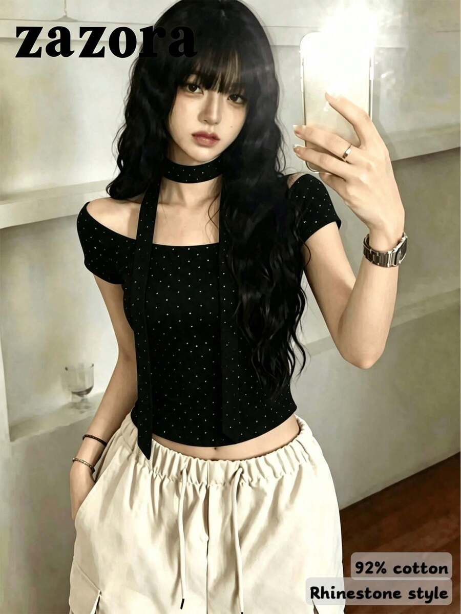復古辣妹露鎖骨水鑽裝飾修身短版上衣 女款夏季性感極簡風短版上衣 - 黑色 - 查看 1