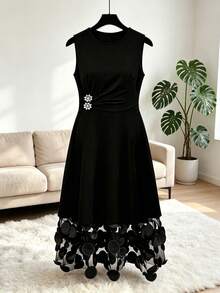 Plus Size Women's Elegant Dress, Fashionable Versatile 3D Floral Patchwork Dress, Fitted Waist With Pleats And Diamond Brooch, Suitable For Summer Wear - Black - View 2