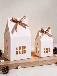 Kotak Hadiah Berbentuk Rumah Natal dengan Pita, Kotak Hadiah Permen Berlubang, Tersedia Ukuran Kecil dan Besar, Cocok untuk Souvenir Pesta Natal, Kotak Hadiah Kue, Dekorasi Kemasan Hadiah Liburan - View 1