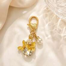 1pc/4pcs Women's Exquisite Fashion Oil-Drip Alloy Butterfly With Rhinestone High-End Pendant Faux Pearl Inlaid Accessory Keychain Sweet Delicate Bag Charm - Multicolor - View 7